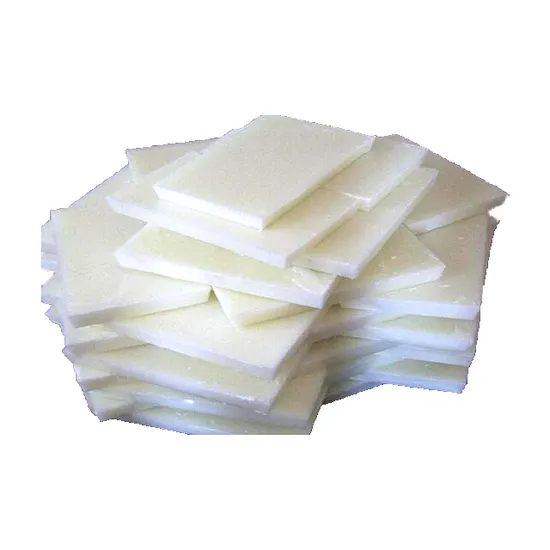 Kunlun marque Daqing Fushun Dalian cire de paraffine entièrement raffinée 48/50/52/54/56/58/60/62/64